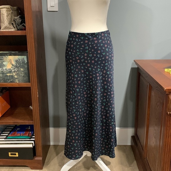 LOFT Dresses & Skirts - Ankle length